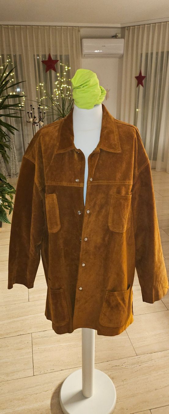 Giacche: Ferrari Wildlederjacke von Alberto Junior by Iossa – Usato da Luzern venduto da Womeninred