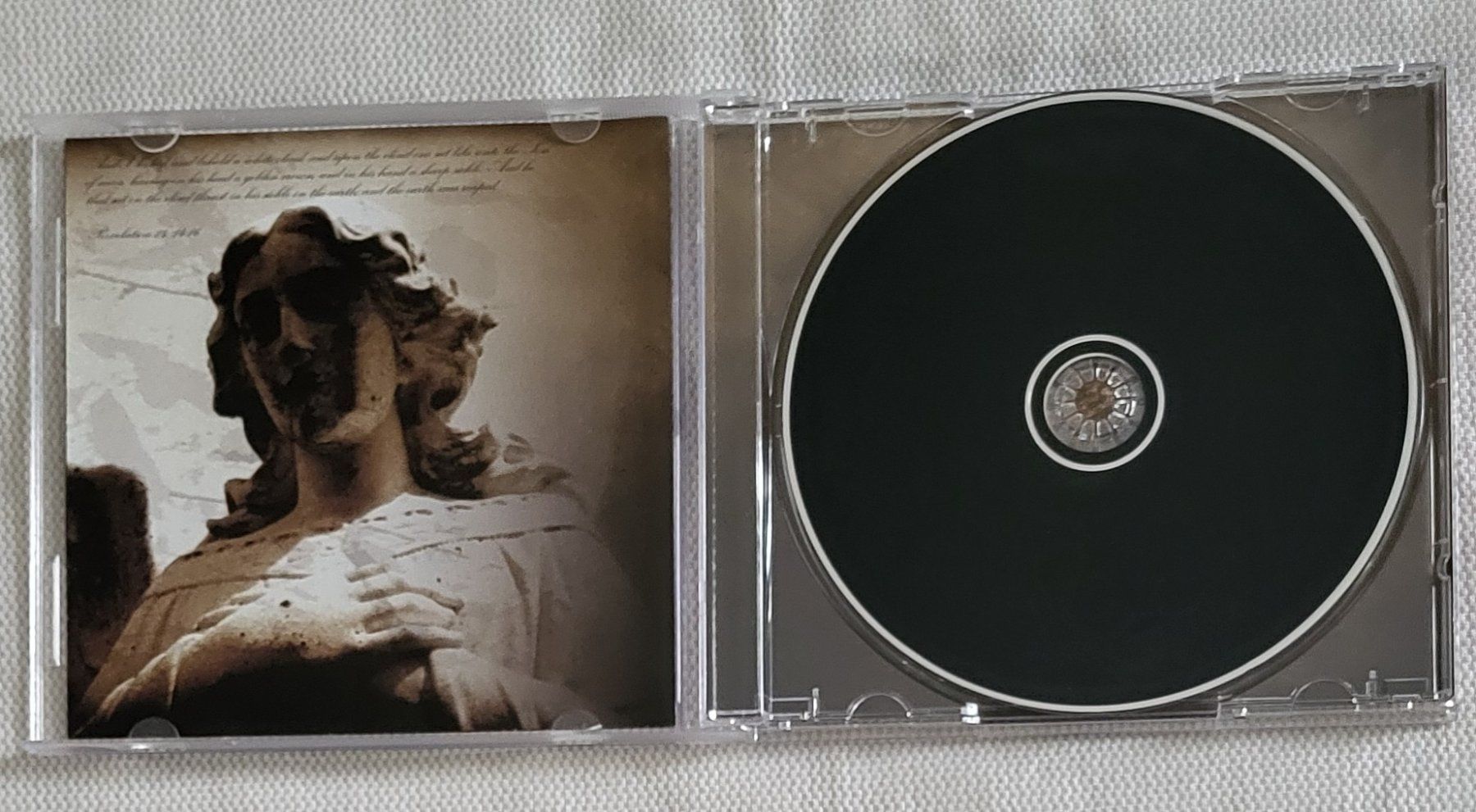 CD: Pÿlon - Doom – Usato da Villars-sur-glane venduto da Epsilonhike 2