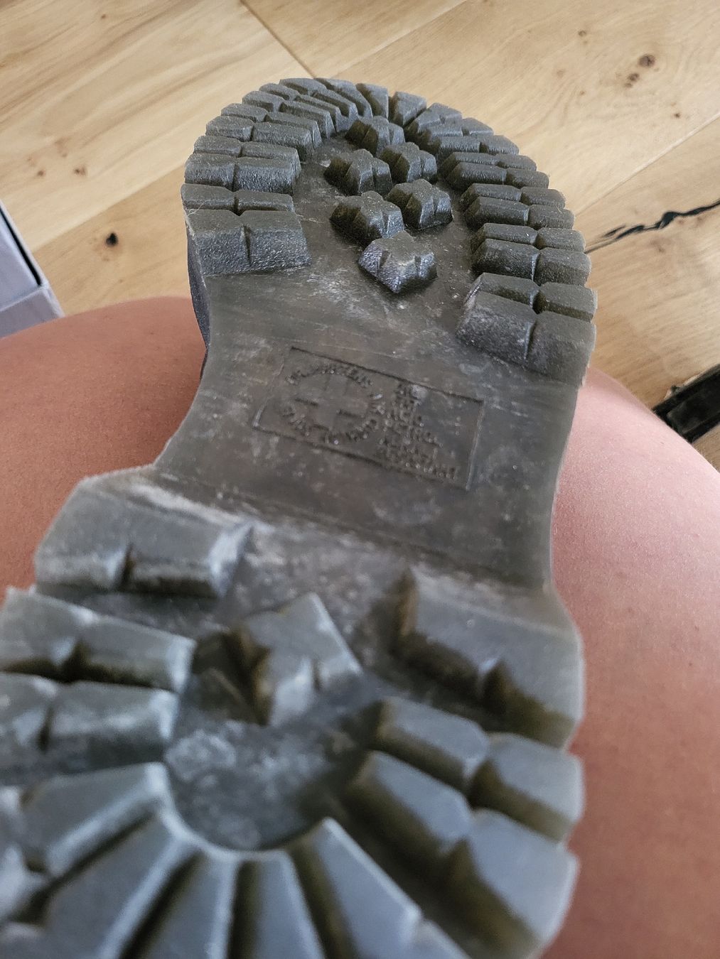 Dr. Martens Damenschuhe: Boots von Dr. Martens, Gr. 40 – Neu (gemäss Beschreibung) aus Kreuzlingen von Kapuzine 5