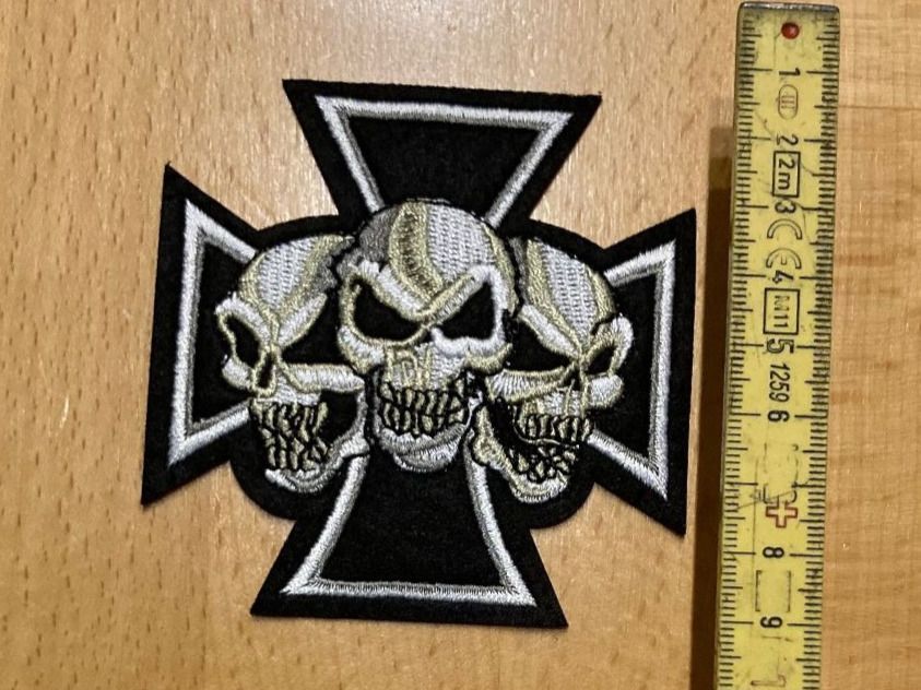 Toppe: Patch Sticker Aufnäher Metal Rock Band 23 – Nuovo (secondo la descrizione) da Horn venduto da abutre72