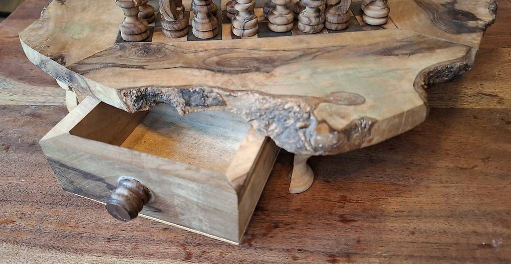 Giochi: edles Schach aus Holz – Usato da Basel venduto da Lukesh667 1