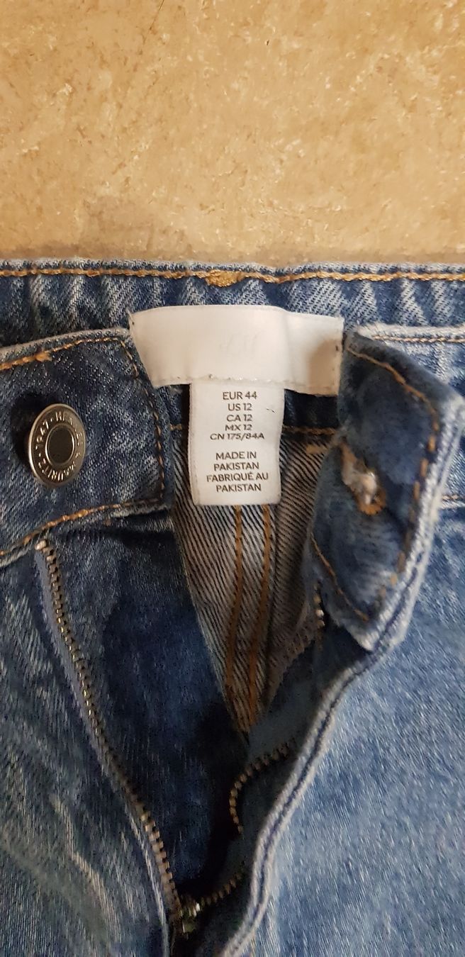 Jeans: Jeans Grösse 42 – Usato da Uznach venduto da Bilkev 2