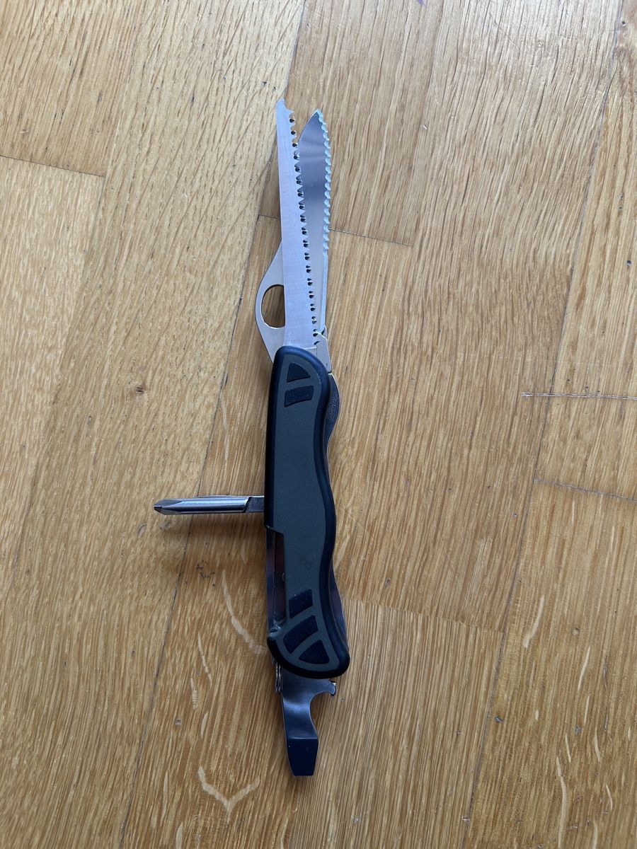 Victorinox Couteaux de poche: Schweizer Armee Sackmesser – D'occasion à Rüfenacht BE par captainamerica_1 2