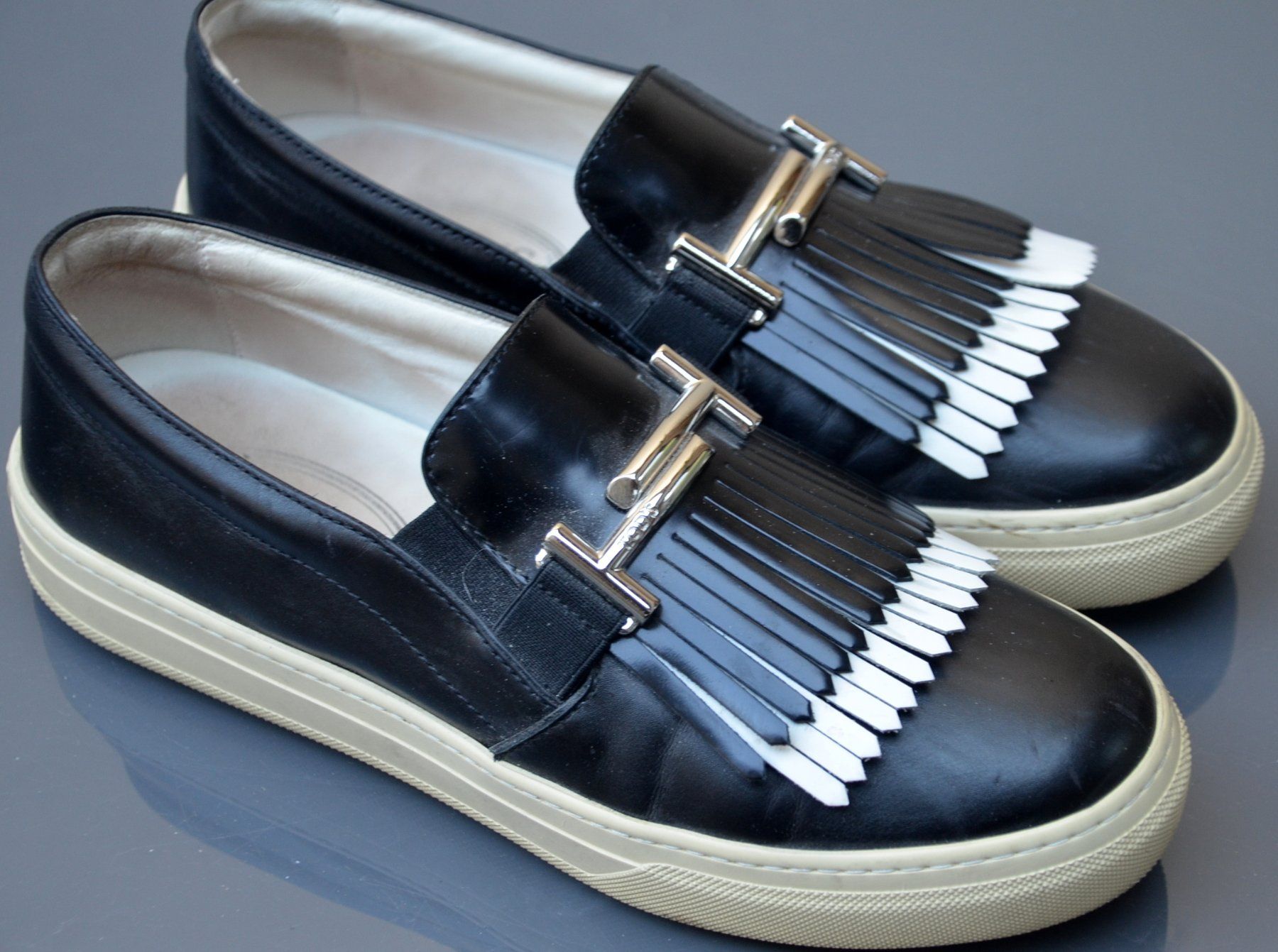 Tod'S Damenschuhe: TOD'S Mokassins / Mocassins .38 – Gebraucht aus Collonges von Allegree