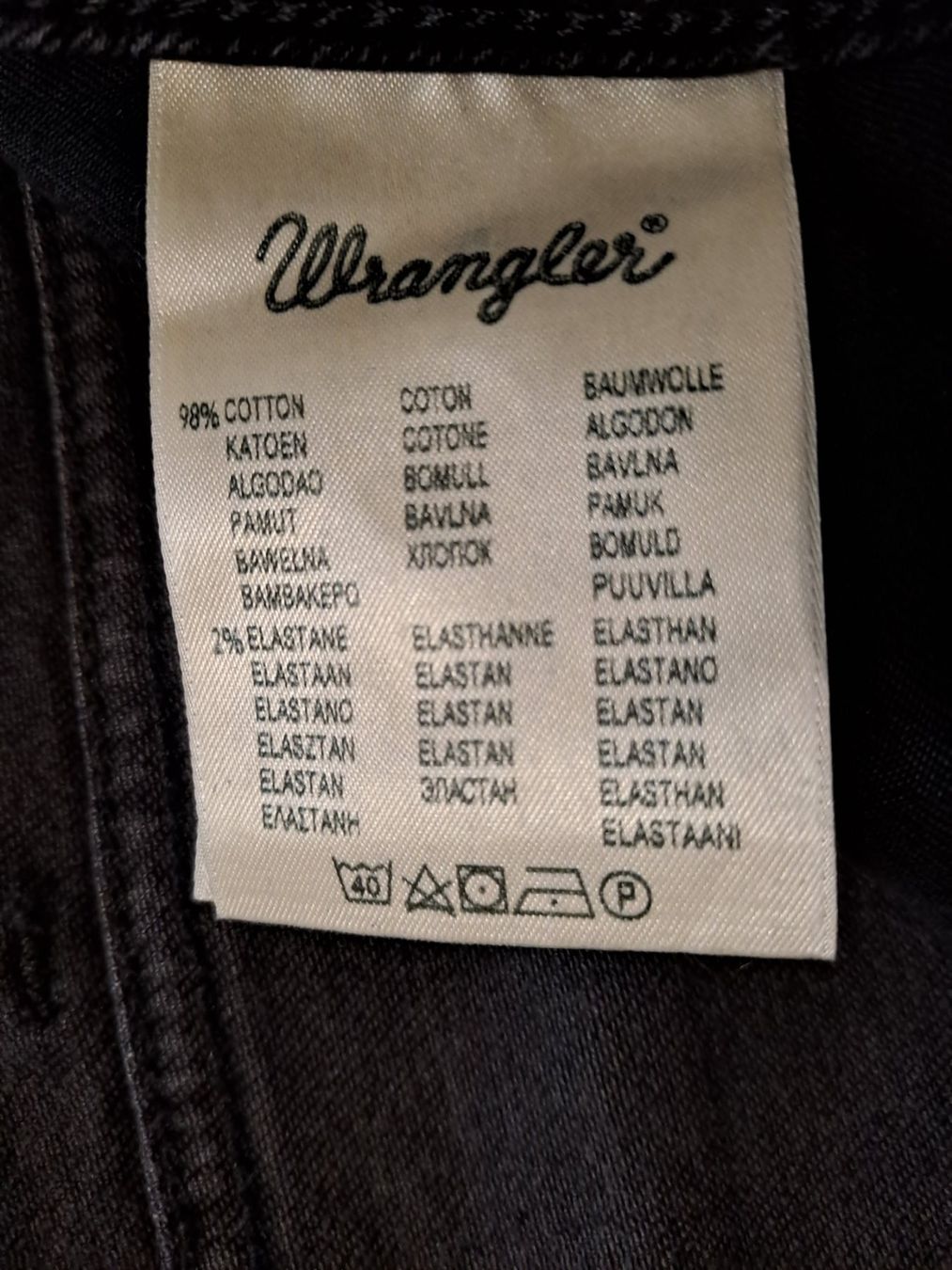 Jeans: Wrangler Evalyn Slim W31 L34 – Neu und originalverpackt aus Meyrin von dijin 9