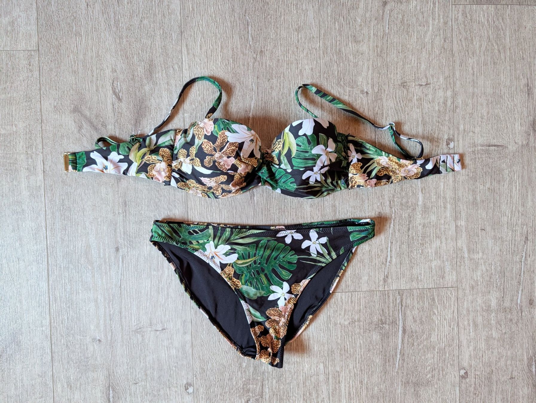 H&M Costumi da bagno & Bikini: H&M Bikini plus bottom swimming suit – Usato da Altendorf venduto da jak_lkk8