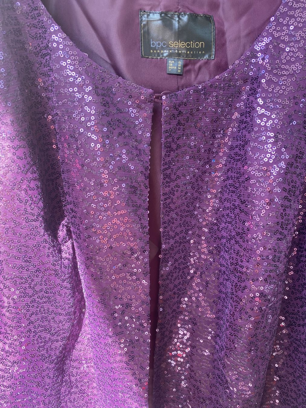 Jacken: Veste courte bpc selection paillettes violette – Gebraucht aus Genève von lejardindesvetements 1