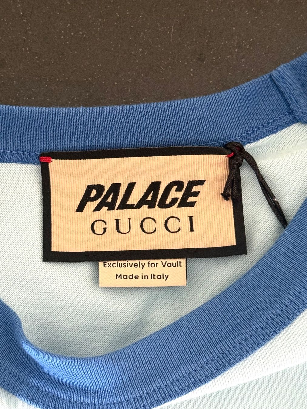 Gucci T-Shirts: Gucci x Palace Tshirt – Neu und originalverpackt aus Kilchberg ZH von LuxuryVault 7