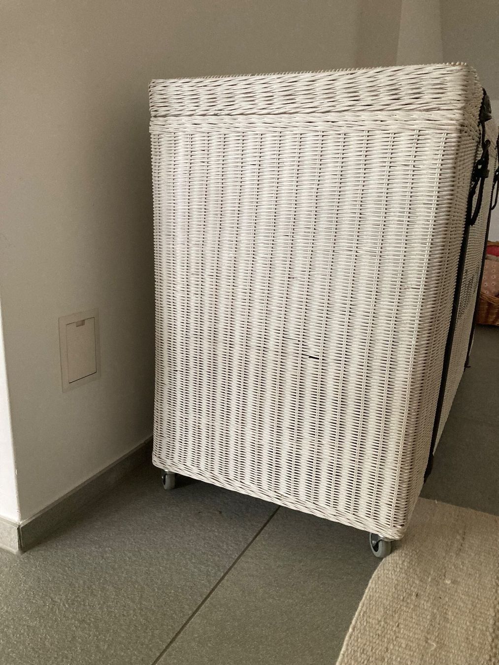 Truhen: Truhe geflochten – Gebraucht aus Schaffhausen von Luxus99 4
