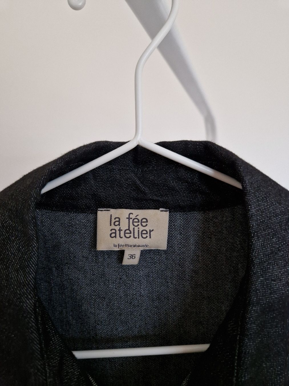 Camicette: Chice Denimbluse von La Fée Atelier, Gr. 36 – Nuovo e nell'imballaggio originale da Samstagern venduto da DatJulie 1