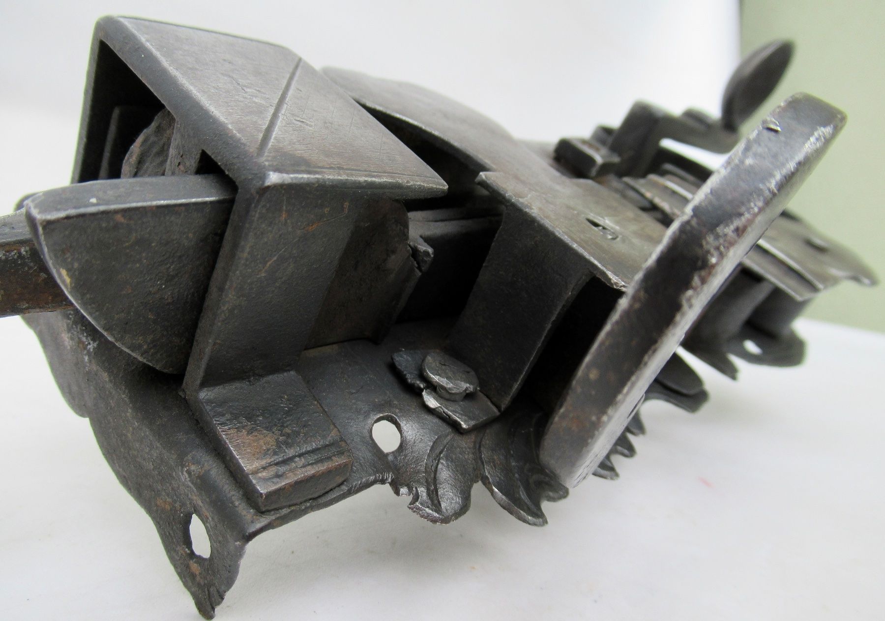 Cadenas: Gotisches Türschloss mit Schlüssel – D'occasion à Bern par Colligentes 6