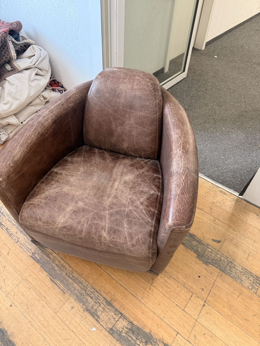 Poltrone: ArtDeco Ledersessel – Usato da Zürich venduto da Moreandmore 1