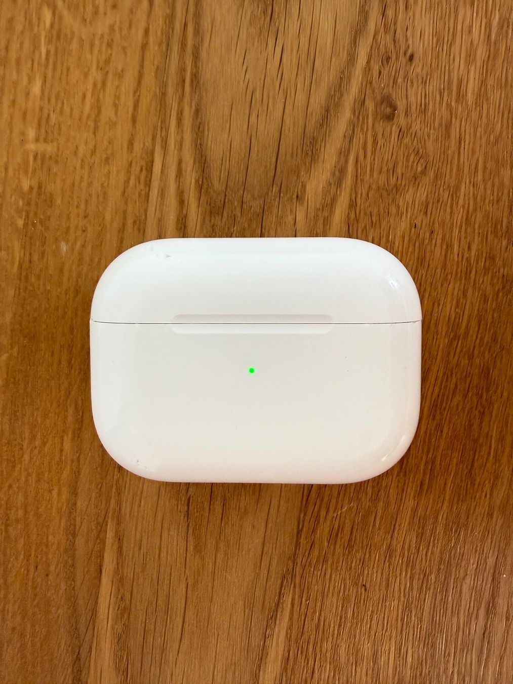 Apple Cuffie: APPLE AirPods Pro 2 Charging Case – Usato da Lausanne venduto da Nine1982 4