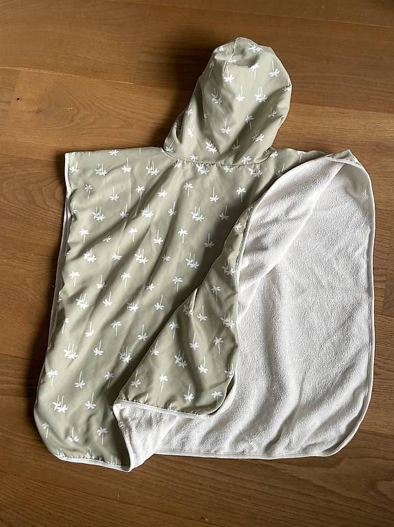 Accappatoi: Badeponcho von Lässig – Usato da Rubigen venduto da lia_dwd7 3
