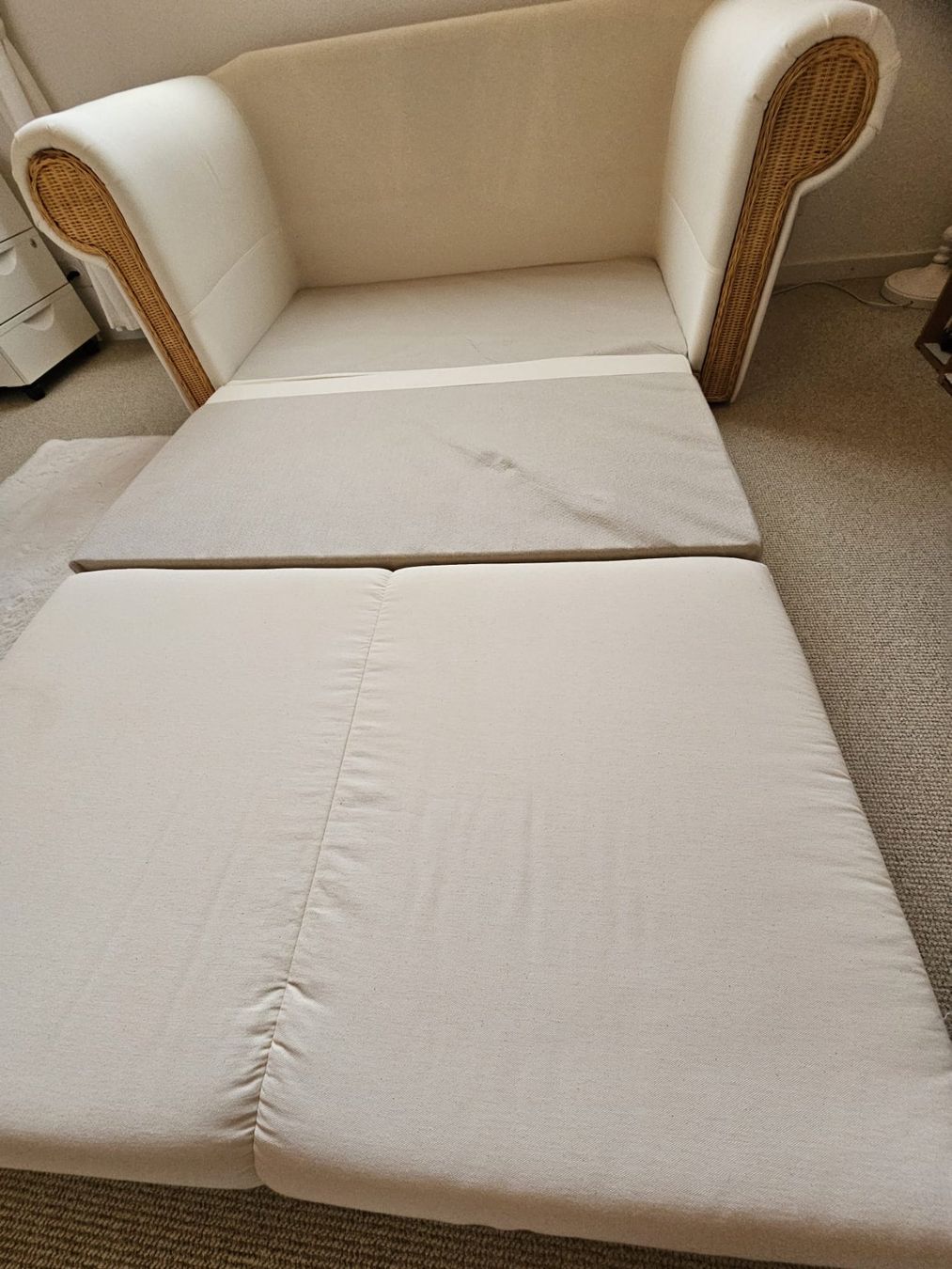 Divani: Rattansofa gepolstert (Schlafsofa) – Usato da mollis venduto da Aragarn99 2