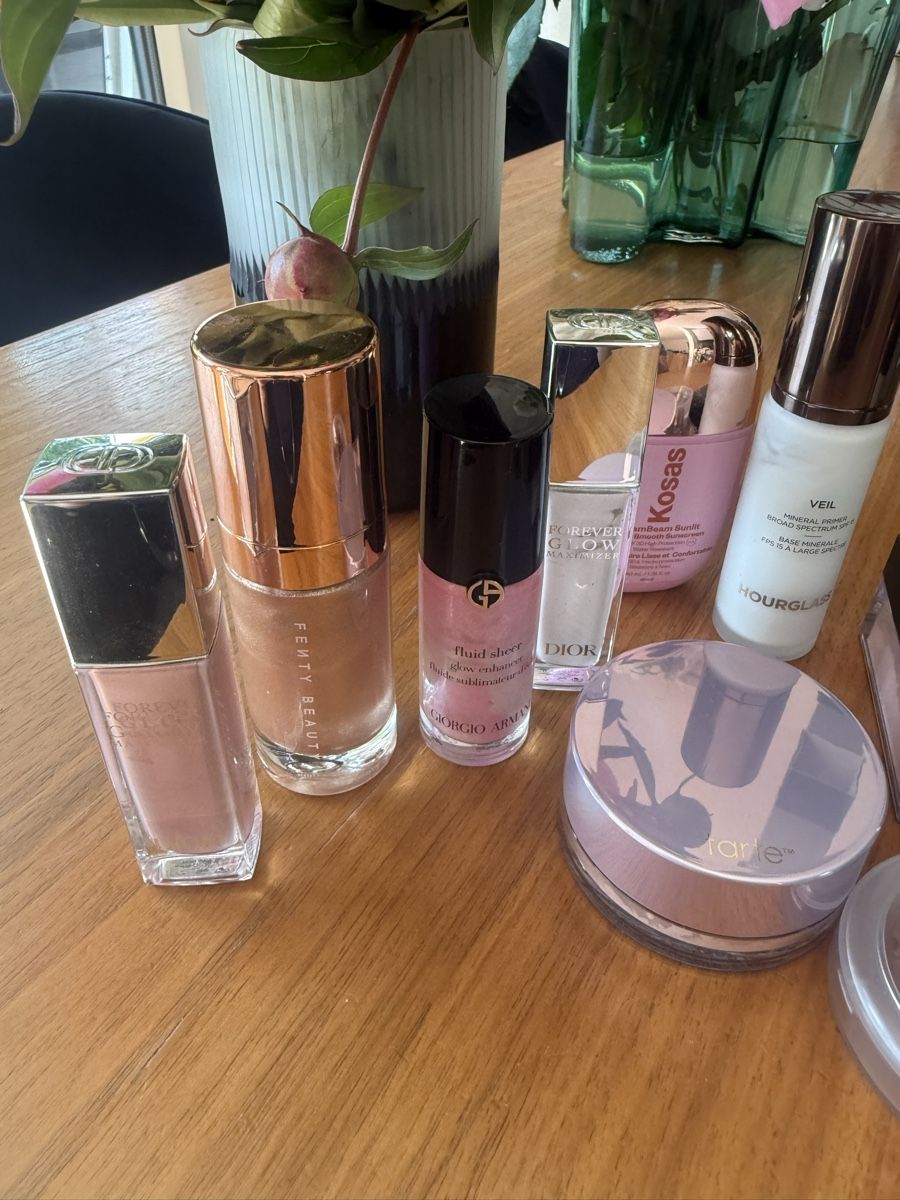 Lettini & sedie per cosmetici: Designer Cosmetics Bundle: Summer Makeup Must-Haves! – Usato da Zürich venduto da pinish 5