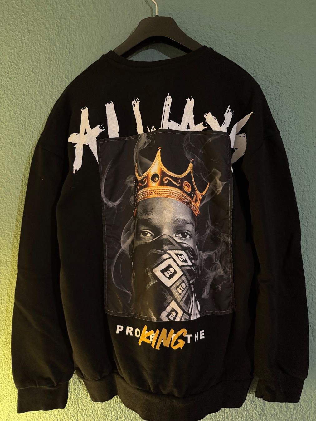 Maglioni & Felpe: Sweatshirt- Pullover mit coolem Print – Nuovo (secondo la descrizione) da Wilen b. Wollerau venduto da collection03 1