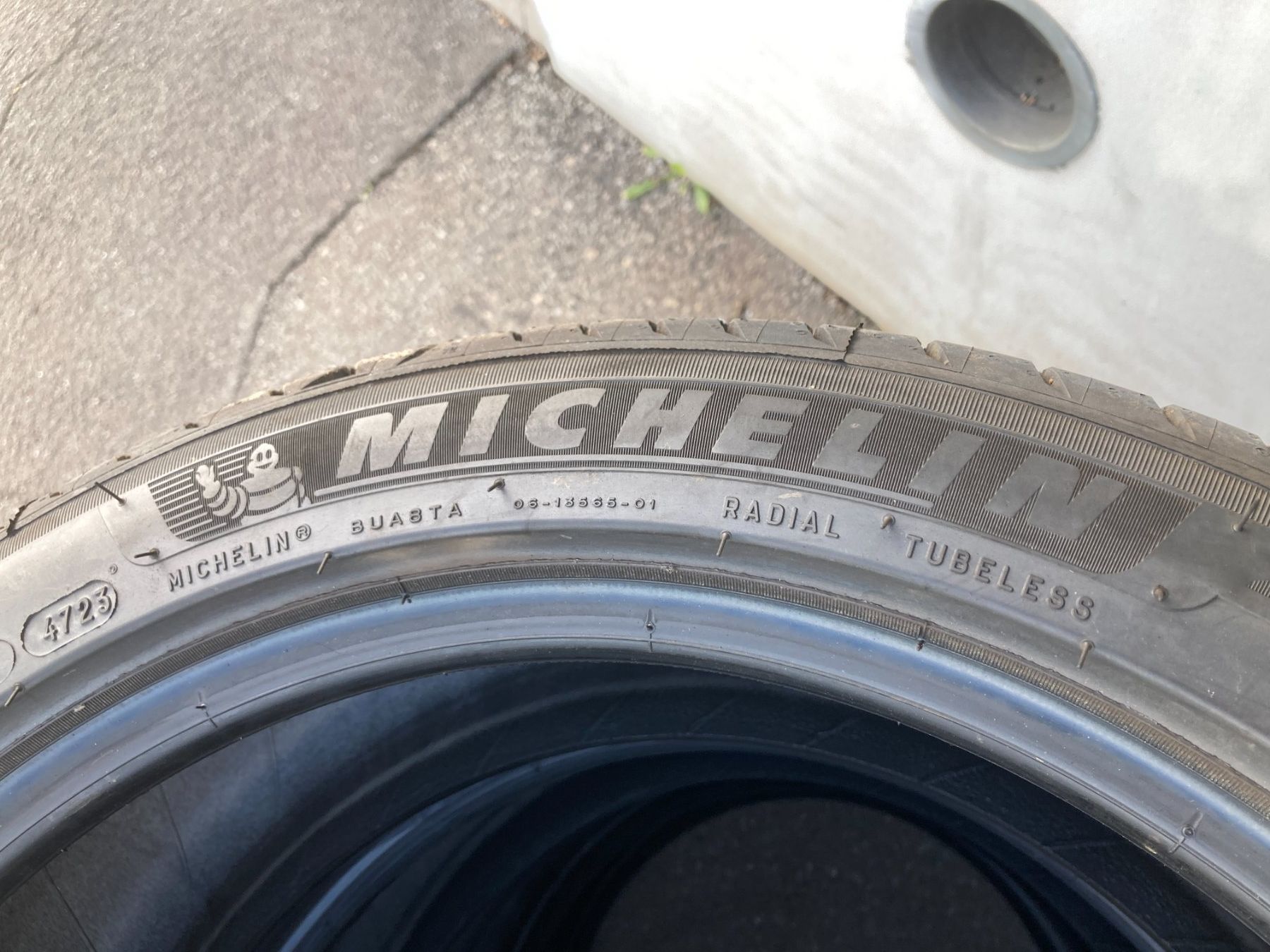 Michelin Pneus & Kompletträder: 225/45R17 Michelin Sommerpneu – Gebraucht aus Cham von Cham6332 2