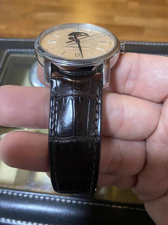 Baume & Mercier Orologi: Baume & Mercier Uhr, neuwertig – Nuovo (secondo la descrizione) da Kerzers venduto da ai1_52j5 4