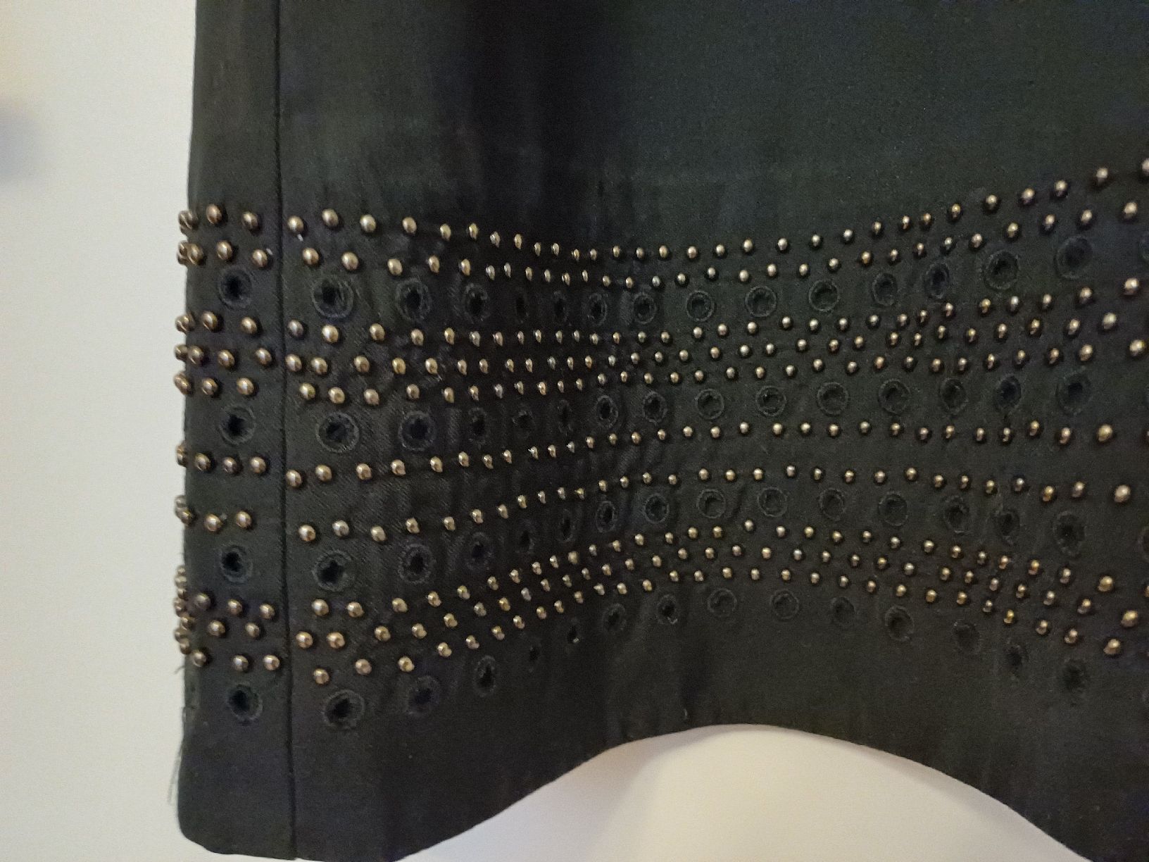 Caroll Kleider: Robe noire Caroll, taille 36 – Gebraucht aus Boudry von JulieG13 1