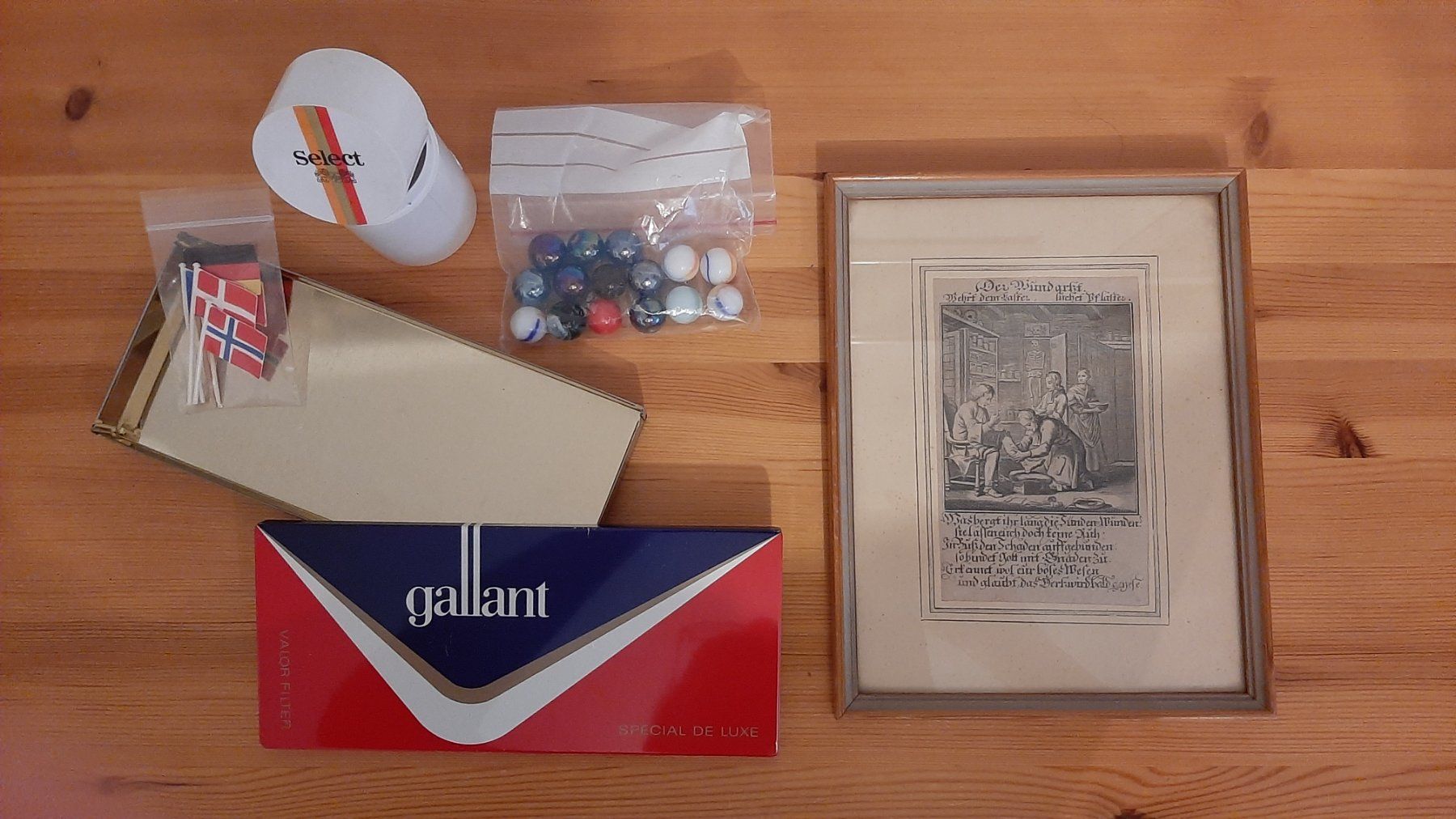 Raccolte di bollini & punti: Diverse Nippes zu verkaufen – Usato da Wiesendangen venduto da pau_56xn