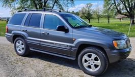 Jeep GrandCherokee   4.7l V8