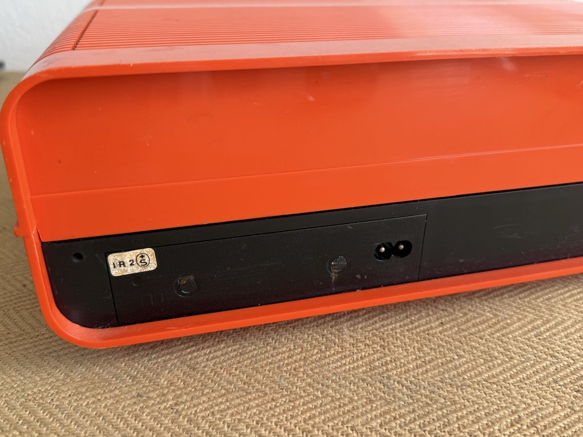 Tourne-disques: Vintage Plattenspieler INTEL Phonokoffer Compact  – D'occasion à Konolfingen par petzipetz 6