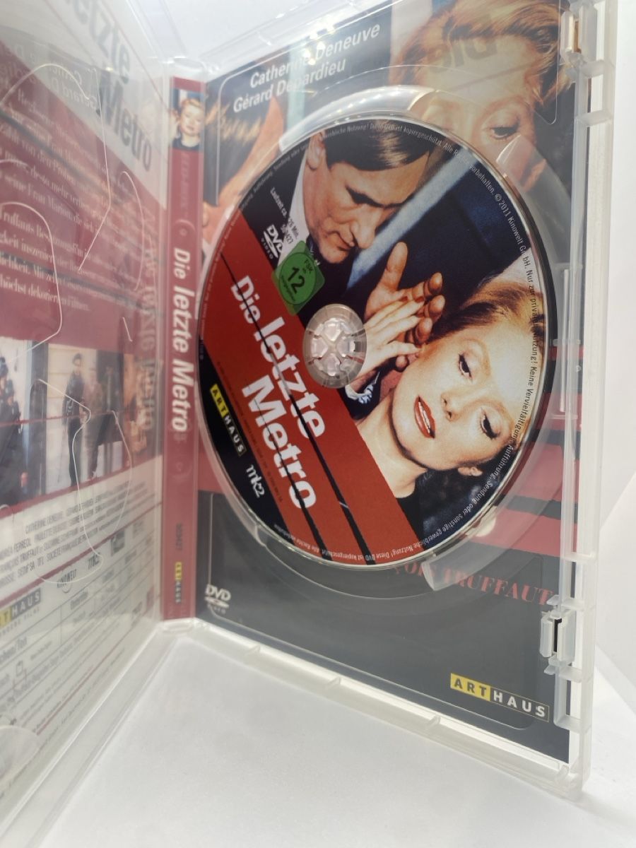 Tutti i DVDs: Die letzte Metro - Catherine Deneuve, Gérard Depardieu – Usato da Zürich venduto da m7lx 2