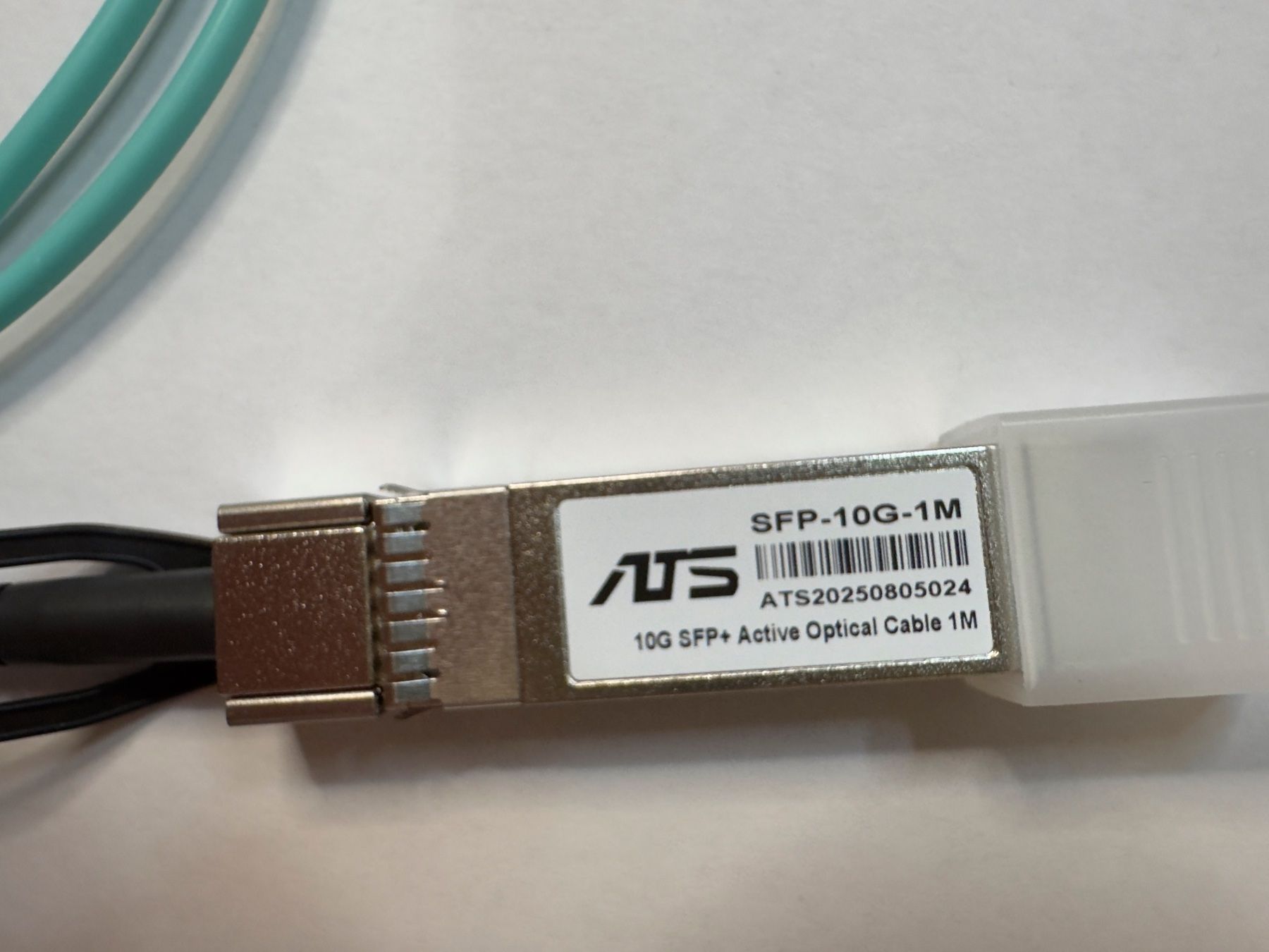 Cavi: 10G SFP+ AOC Active Optical SFP+ Cable 1M – Nuovo e nell'imballaggio originale da Vevey venduto da souris14 2