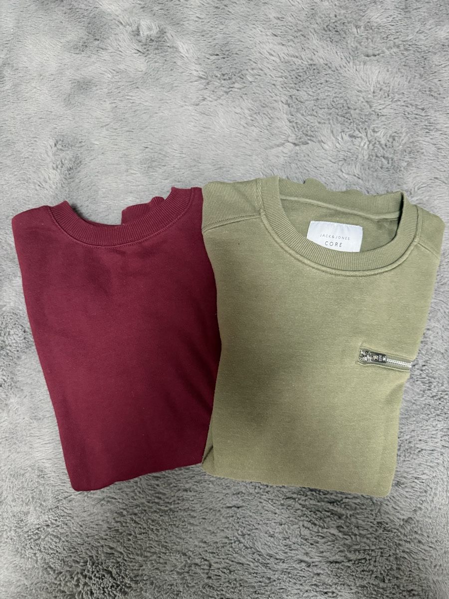Lots de vêtements: Pullover 2 Stk. | Grösse XS/S – D'occasion à Schwarzenbach SG par lak_25fw