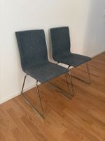2x Stoff - Esstischstühle – Auktion ab CHF 1.–