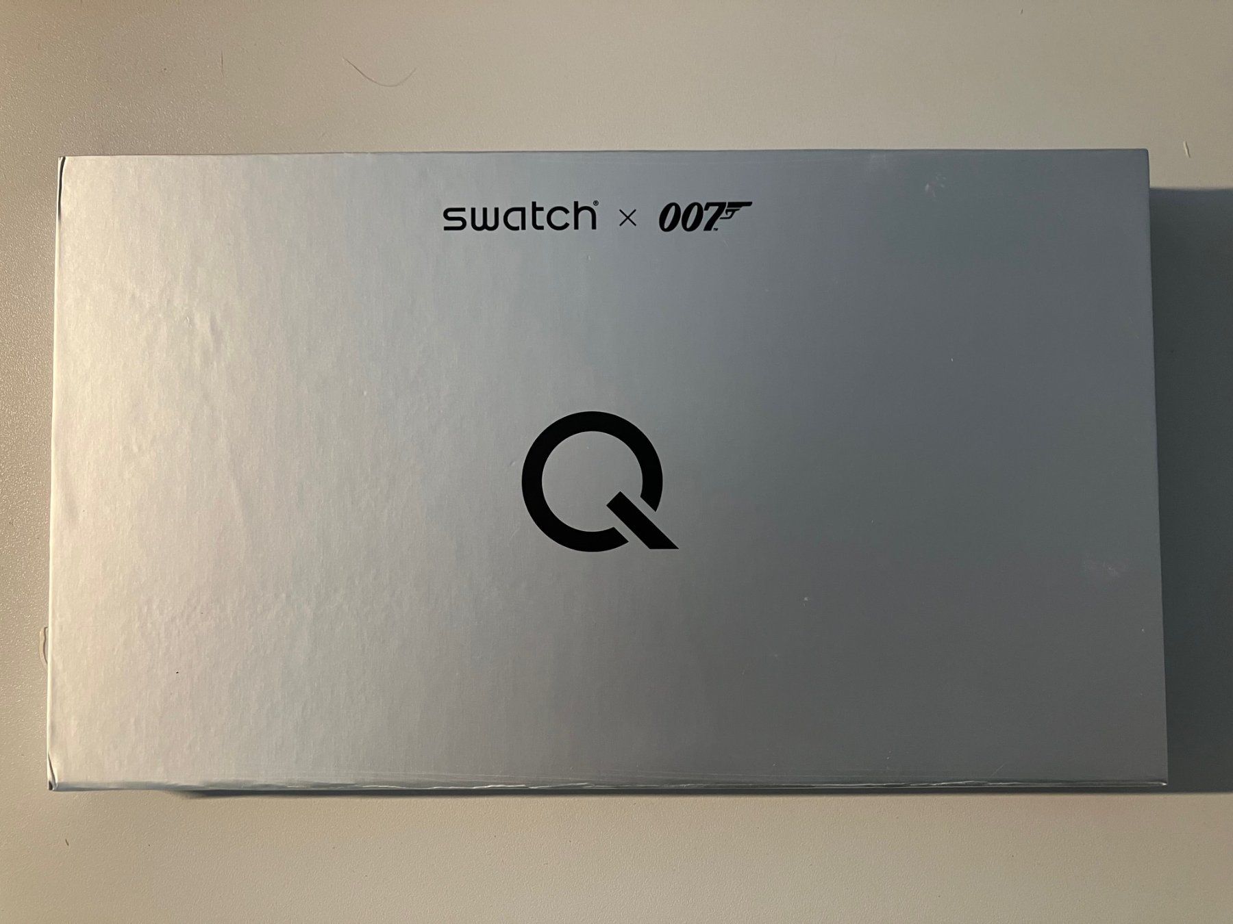 Swatch Orologi: SWATCH James Bond Q SS07Z100 2020 – Nuovo e nell'imballaggio originale da Aarwangen venduto da concorde58 2