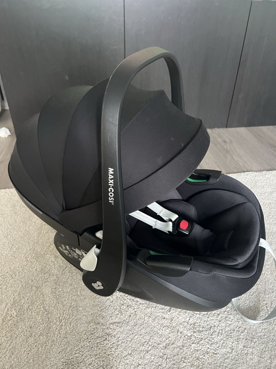 Maxi-Cosi Seggiolini per auto: Maxi Cosi Babyschale – Usato da Bellikon venduto da nurial23 5