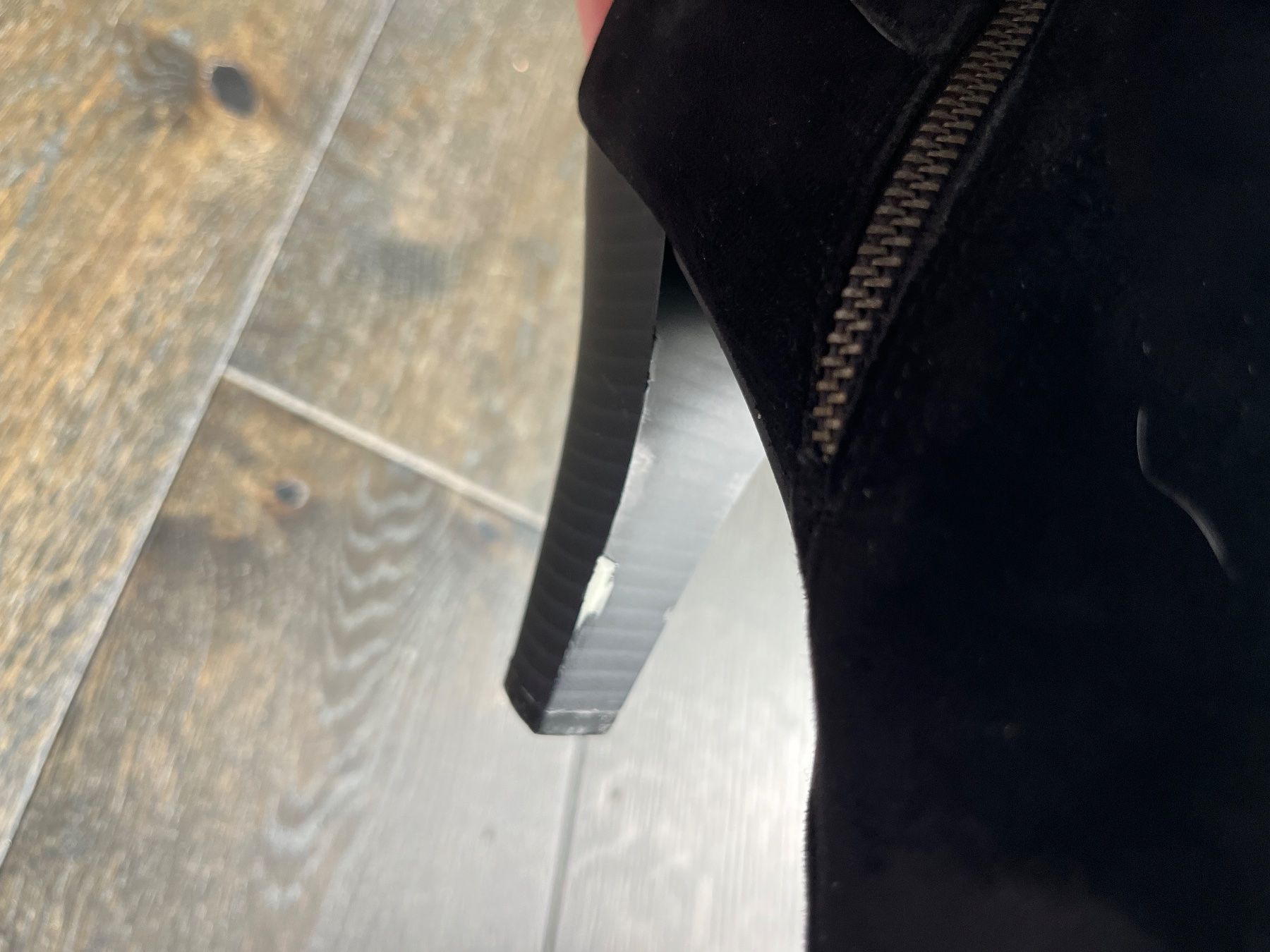 Scarpe da donna: Bottines en daim t. 40 – Usato da Posieux venduto da evs_57x2 4