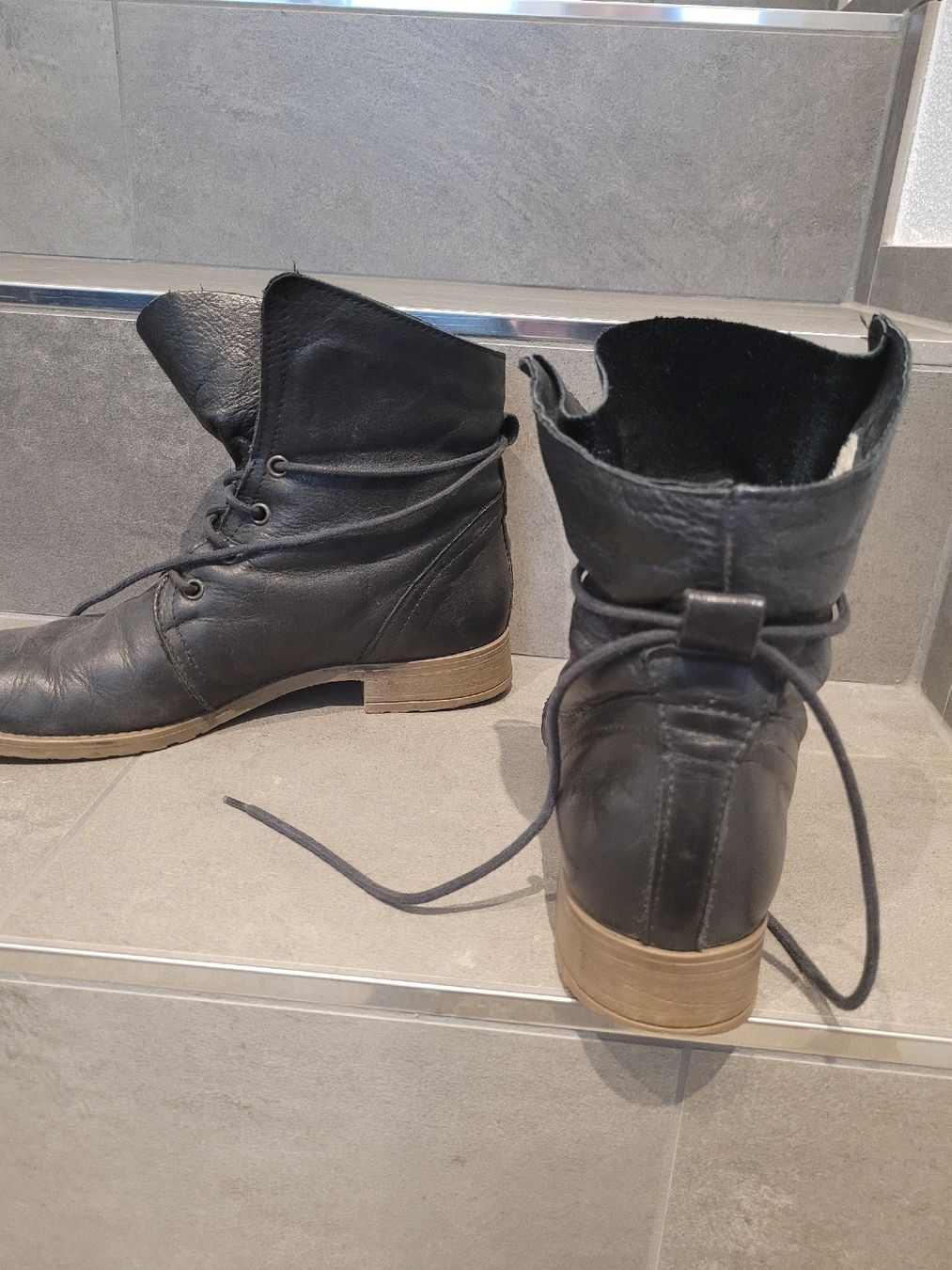 Roberto Santi Damenschuhe: Schwarze Lederstiefeletten, Gr. 40 – Gebraucht aus Bennau von Moonshine_68 2