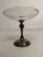 Glasschale auf versilbertem Fuss Jugendstil