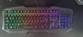 Trust GXT 830-RW Avonn Gaming Tastatur RGB / USB