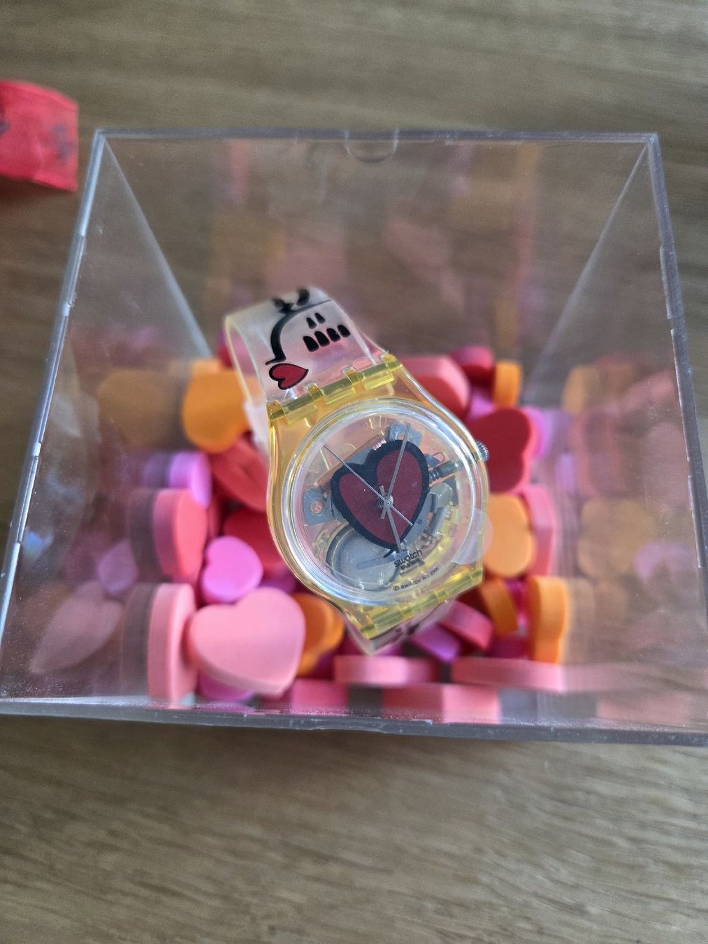 Swatch Montres: Swatch Cupid's Bow (Ref. GK371PACK) – Neuf (Voir description) à Neuhausen par lay_hlb6