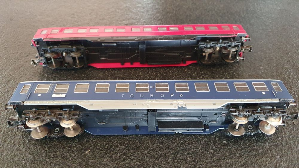 Rame De 2 Voitures Voyageurs Fleischmann HO - DB Touropa Bleu, époque 4