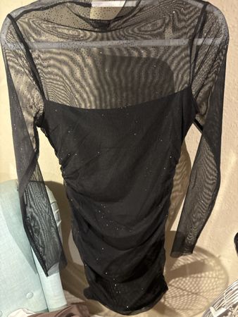 Robe Mango noire transparente avec paillettes taille S