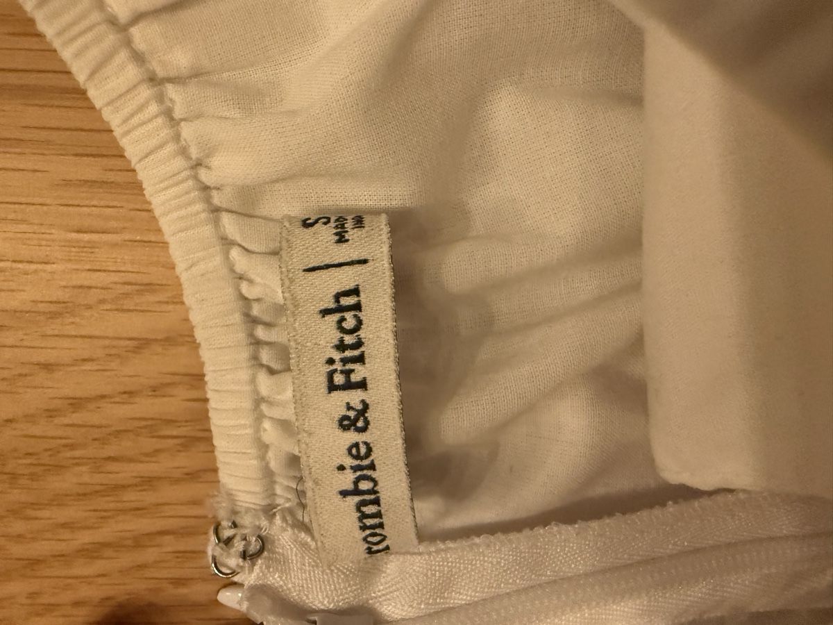 Abercrombie Vestiti: Abercrombie & Fitch Size S - Dress – Usato da Emmenbrücke venduto da jan_nx7j 1