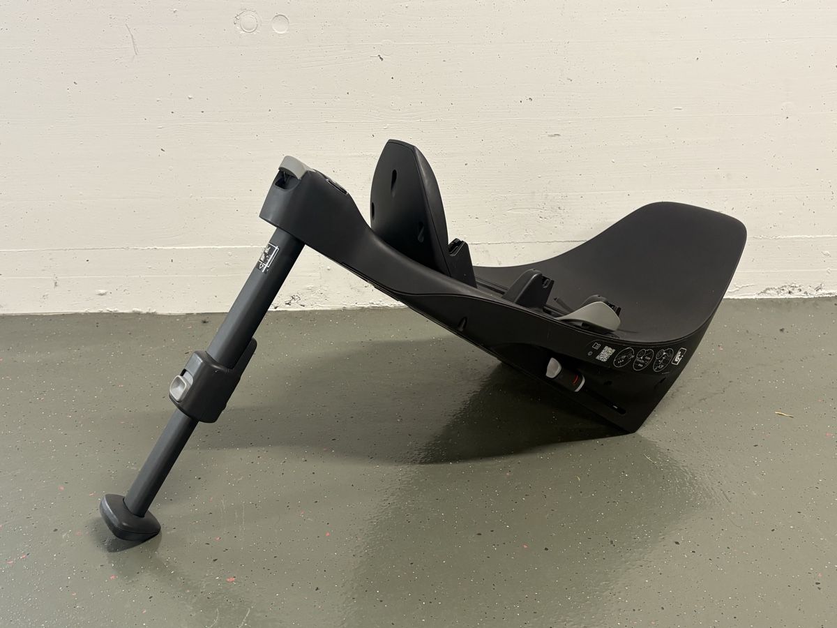 Cybex Sièges auto: Cybex Cloud T Sitz mit Station – D'occasion à Pfaffhausen par placard 1