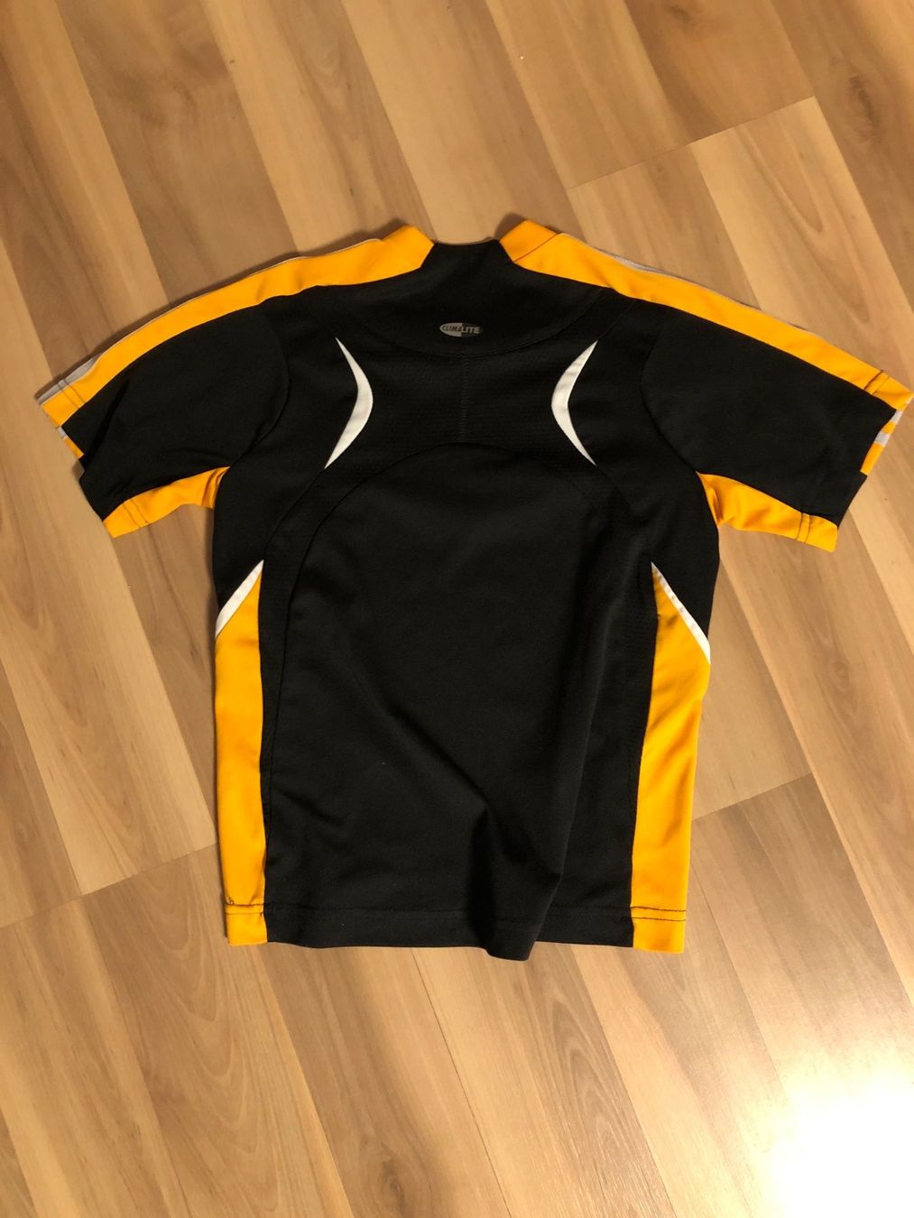 Camicie, T-shirt & Polo: T-Shirt Grösse 128 – Usato da Vilters venduto da san_2t9g 1