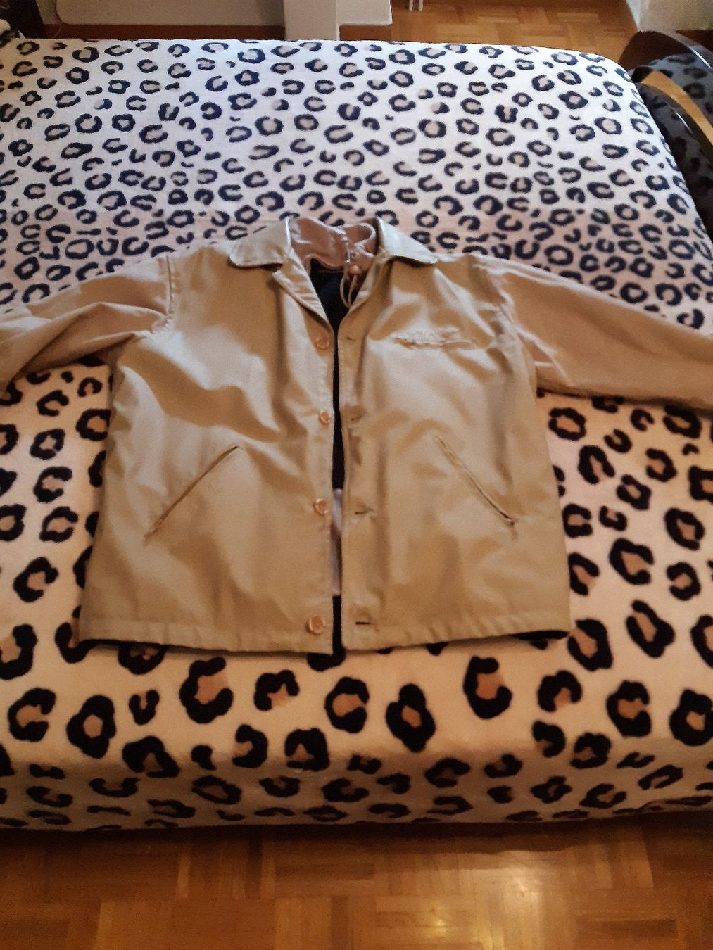 Giacche: Jacke – Usato da Birsfelden venduto da Alepunch