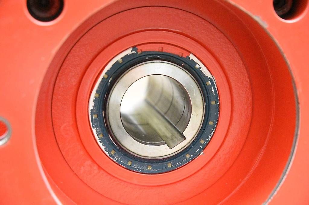 Altro per industria metallurgica: Schneckengetriebe 53:1 – Usato da Lichtensteig venduto da dan_rj7z 4