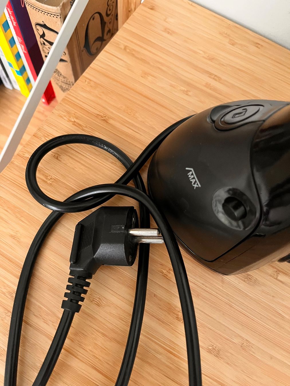 Fers à repasser: Dampfglätter / clothes steamer – D'occasion à Allschwil par bea_ln59 3