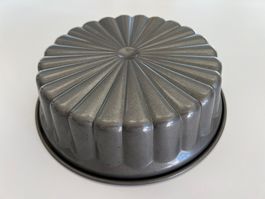 Kuchenform / Backform rund Ø ca. 30 cm – Blumenmuster
