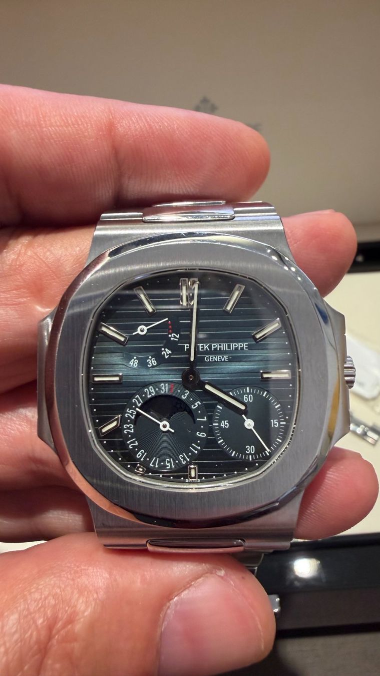 Patek Philippe Montres: Patek Philippe 3712 Full set – D'occasion à Randogne par 2G1909 4