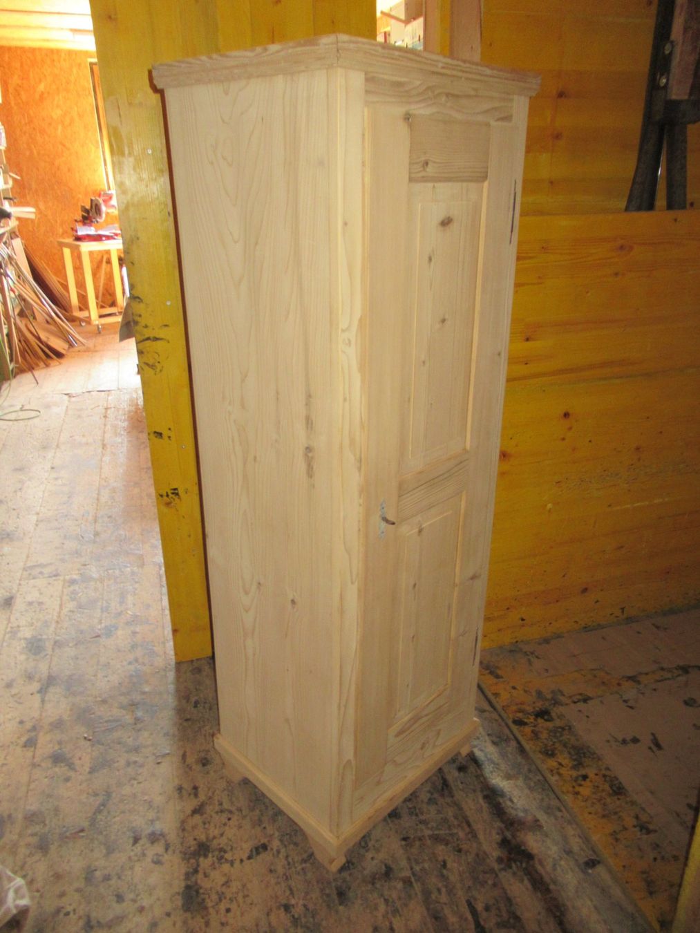 Armadi: Schmaler Schrank (Tanne/177) – Usato da Berg SG venduto da Pizza58 3