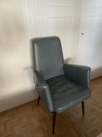 Sessel in petrol auf Holzbeinen, mid century,  gebrauch